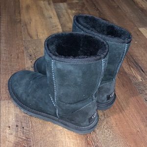 UGG classic short boot